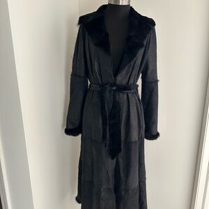 Elegant Black Faux Fur Trimmed Coat